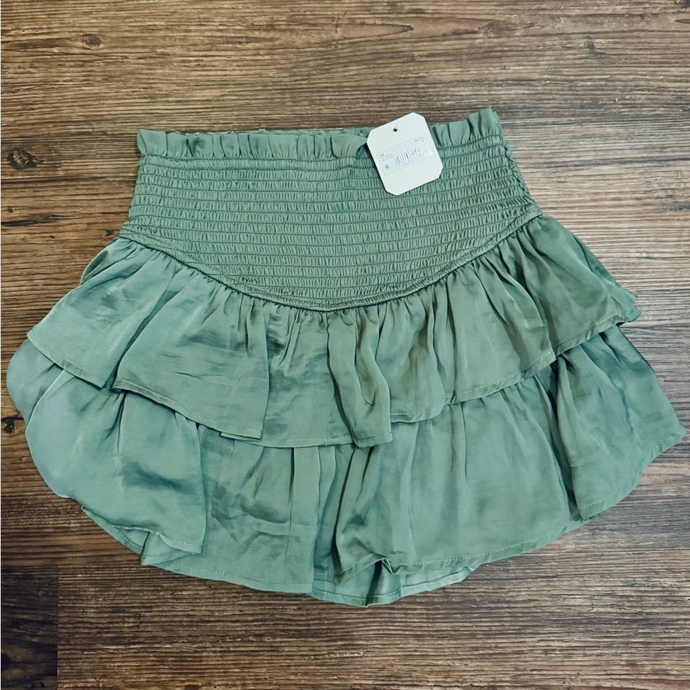 Altar’d State tiered skirt in green
